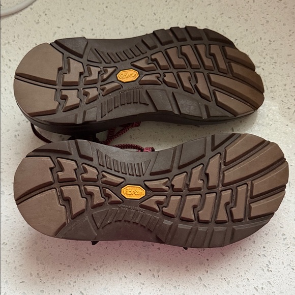 Chaco Burgundy and Brown Sandals - Picture 6 of 8